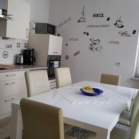 Holiday Apartment Эссен Экстерьер фото
