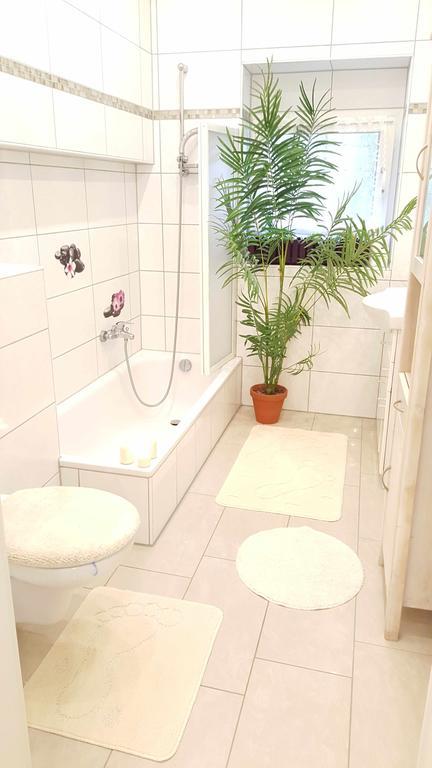 Holiday Apartment Эссен Номер фото