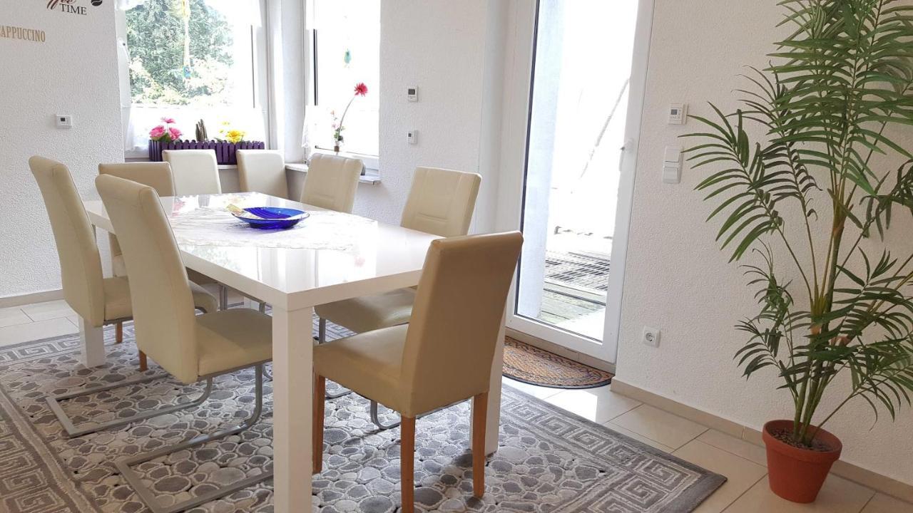 Holiday Apartment Эссен Экстерьер фото
